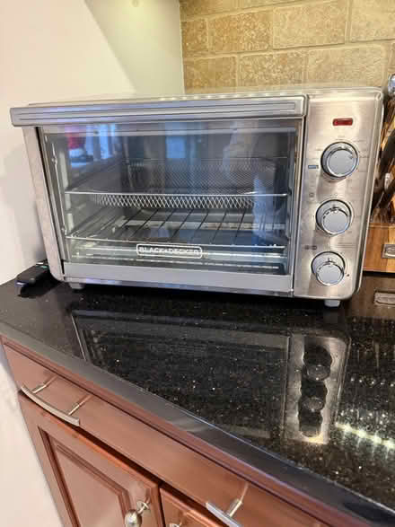 Photo of free Black & Decker Oven (Annandale, NJ) #1