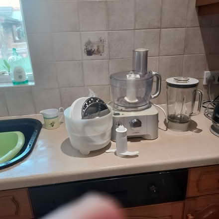 Photo of free Kenwood food processor (SK4 Heaton Moor Stockport) #1