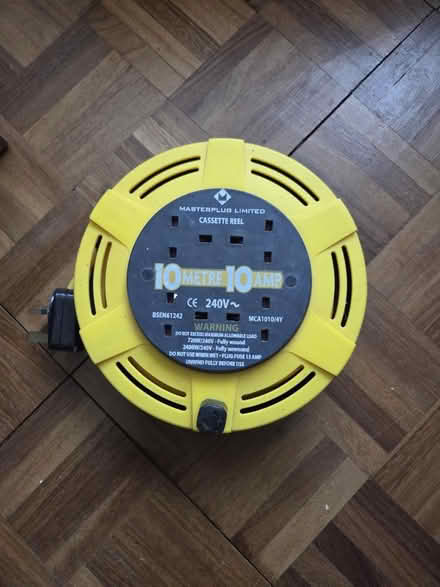 Photo of free Extension reel x 10m (Oakley HP18) #1