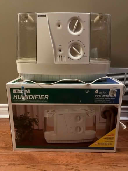 Photo of free Kenmore Table Top Humidifier (Steeles/Mavis (Brampton)) #1