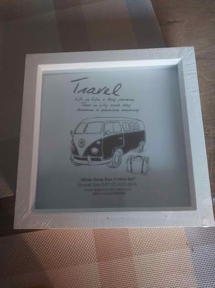 Photo of free White photo frame (S43 Staveley) #1