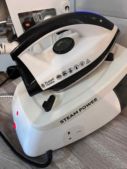 Photo of free Steam iron (Hackney E5) #1