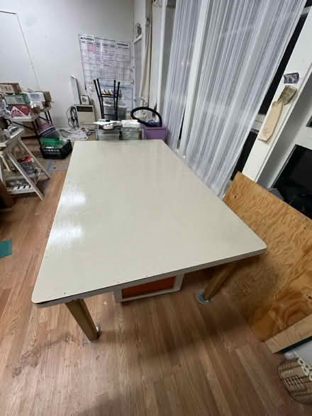 Photo of free Big table (1020 Sonoma blvd #D Vallejo) #1
