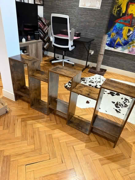 Photo of free bookcase vertical or horizontal (Enfield N13) #1