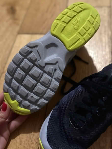 Photo of free Nike trainers (ME10) #3