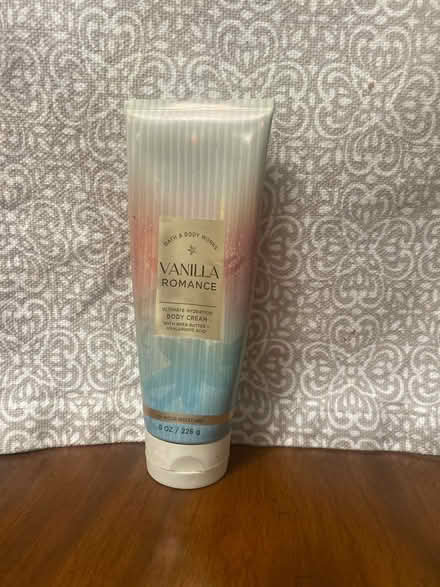 Photo of free Perfumes and body sprays! 💝 (Irvine) #2