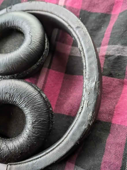 Photo of free Bluetooth headphones (Ann Arbor Northwest Side) #4