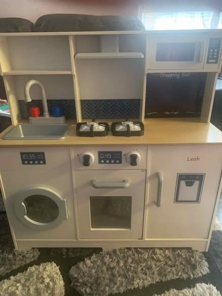 Photo of free Toy kitchen (BR5) #1