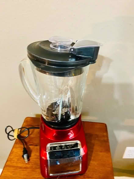 Photo of free Kitchen Blender Works fine (SW) #3