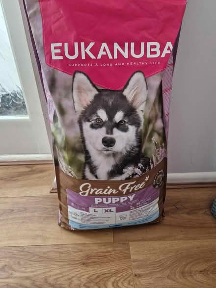 Photo of free Eukanuba puppy large breed food (Biddulph) #1