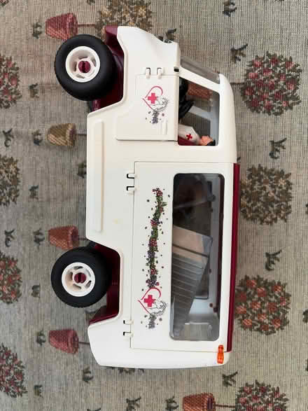 Photo of free Toy vet’s ambulance (Murrayfield EH12) #1