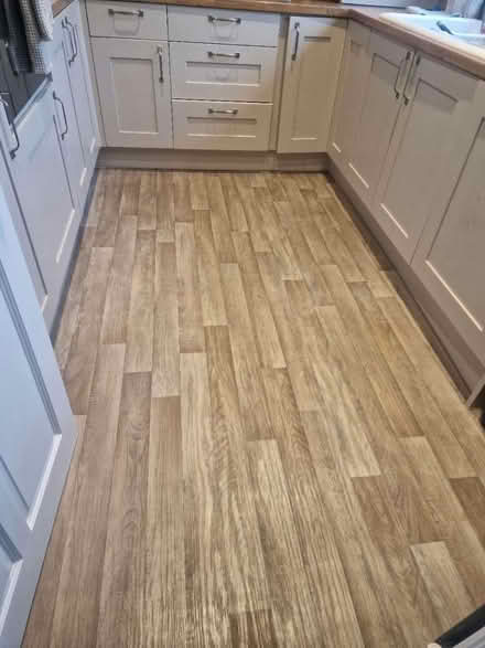 Photo of free Light Oak Coloured Lino (WF43BD) #1