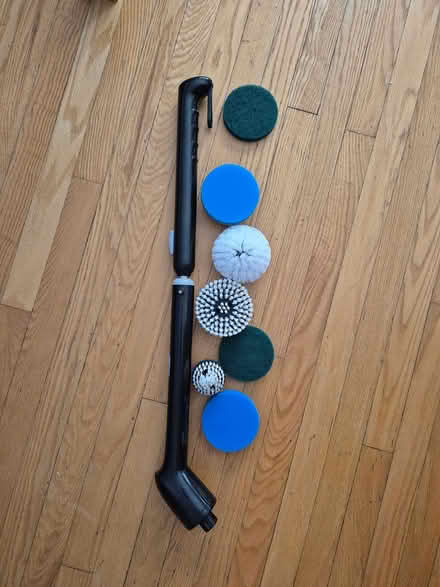 Photo of free Extendable Electric cleaner (Urbandale Acres) #1