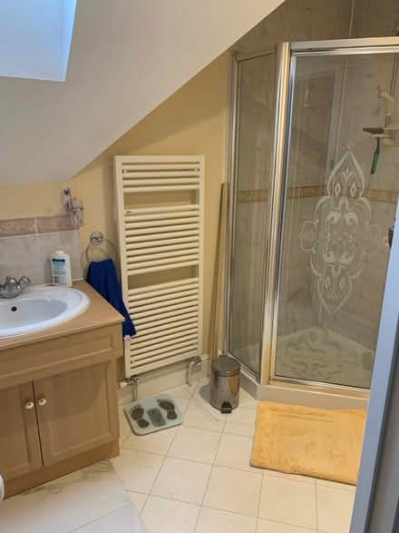 Photo of free Bathroom Suite (Witney OX28) #3