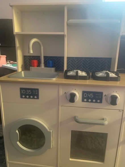 Photo of free Toy kitchen (BR5) #3
