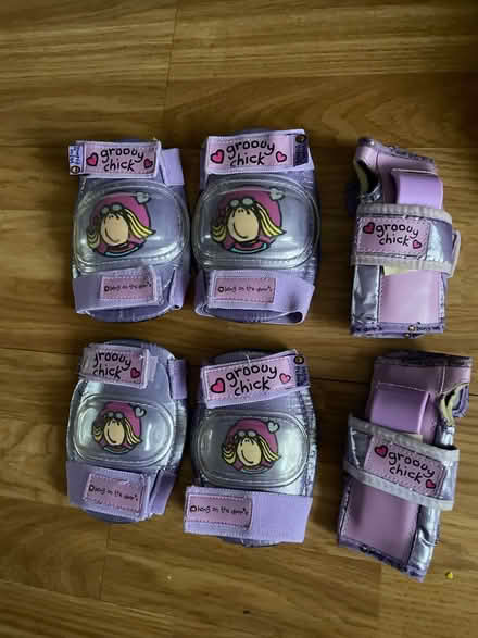 Photo of free Girls Skating / Cycling Pads (UB7, West Drayton, Hillingdon) #2