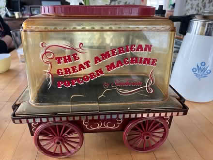 Photo of free Antique popcorn machine (Bronxville, NY 10708) #1