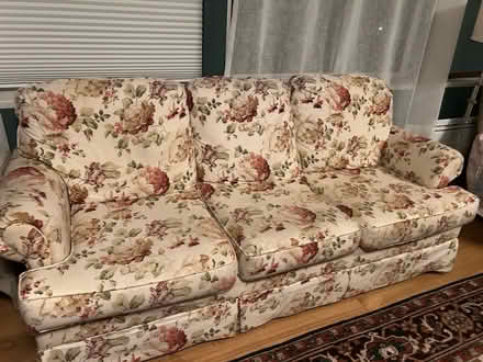 Photo of free Cute comfy, clean couch (Wedgwood) #1