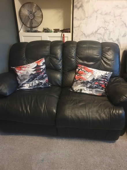 Photo of free Black leather recliner sofa (S5 parson Cross) #1