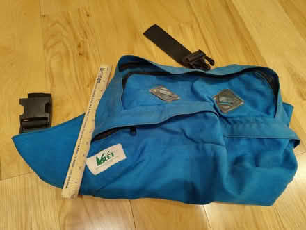 Photo of free Large REI fanny pack (Mountain View) #1