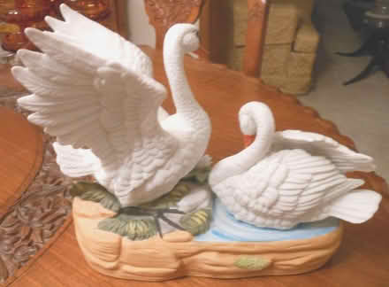 Photo of free Musical Bisque Swan Figurine (Loyal Heights) #2