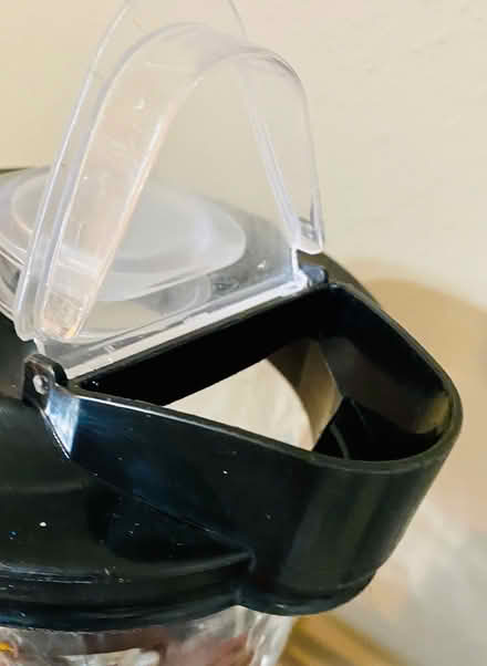 Photo of free Kitchen Blender Works fine (SW) #2