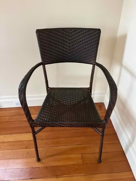 Photo of free 4 matching chairs (Rhinebeck village) #3