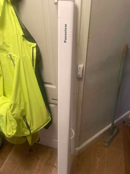 Photo of free Large panoview- projector screen (Bn228en) #1