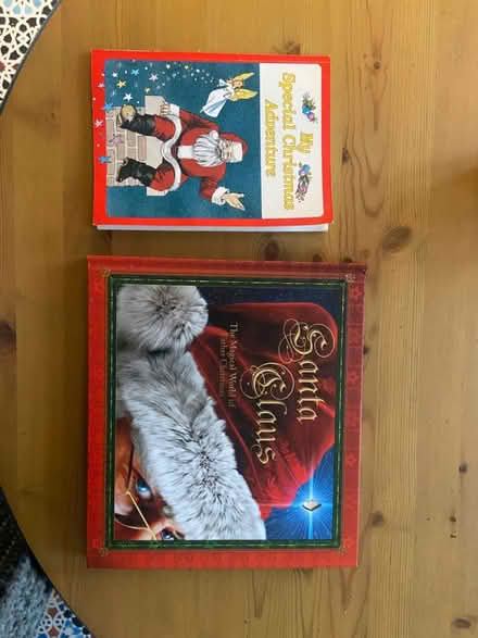 Photo of free Christmas books (Salendine nook) #1