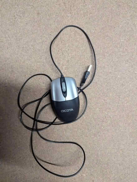 Photo of free USB mouse (Aston OX18 2) #1