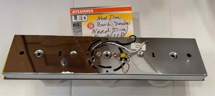 Photo of free Bathroom vanity light fixture (Park Ridge) #3