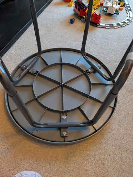 Photo of free Small extendable tuff spot table (NE30 Marden) #1