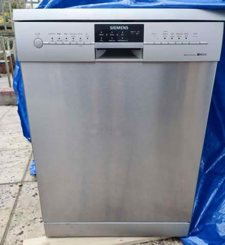 Photo of free Siemens IQ300 freestanding dishwasher - a bit quirky (Westbury Fields BS10) #1