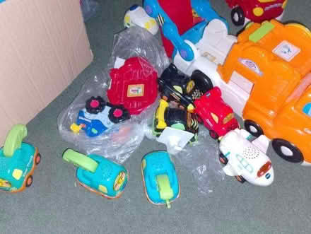 Photo of free V-tec v-tech toot toot cars & sets (Waterlooville) #1