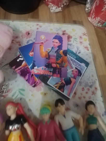 Photo of free K pop dolls (Keighley) (Yorkshire) #3
