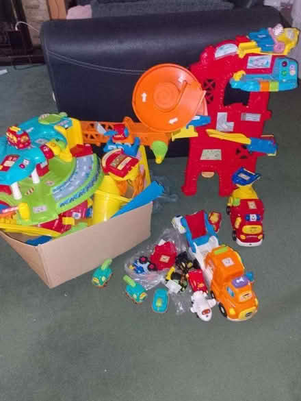 Photo of free V-tec v-tech toot toot cars & sets (Waterlooville) #3