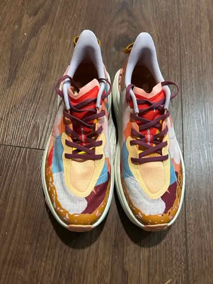 Photo of free Hoka Proba Womens 10.5 Shoe (Olympia/Lacey) #1