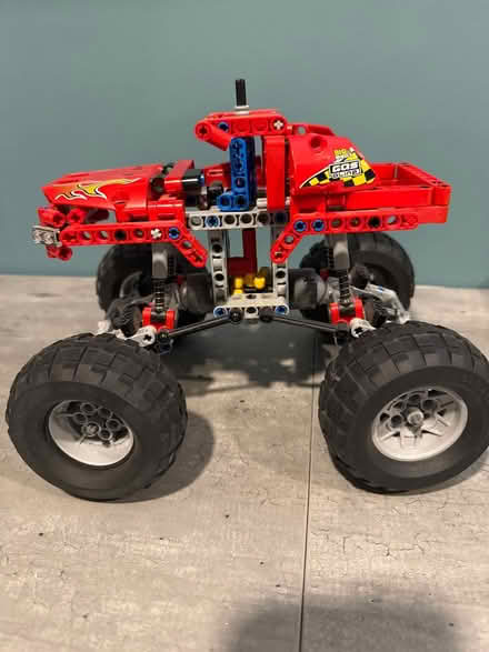 Photo of free Technic truck (Britannia) #1