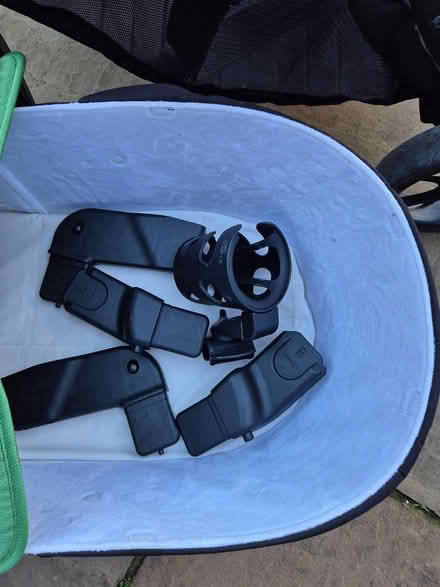 Photo of free I Candy Lime buggy/pram combo (Wrestlingworth) #3