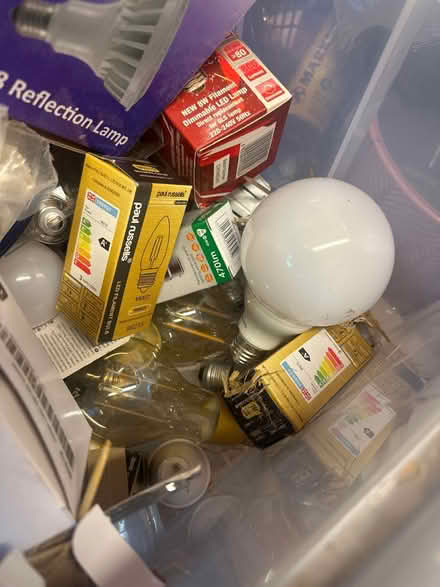 Photo of free Big box of brand new bulbs (N4) #2