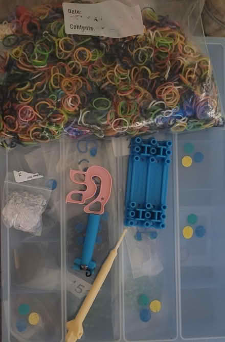 Photo of free Rainbow loom supplies (Bloomingdale) #1