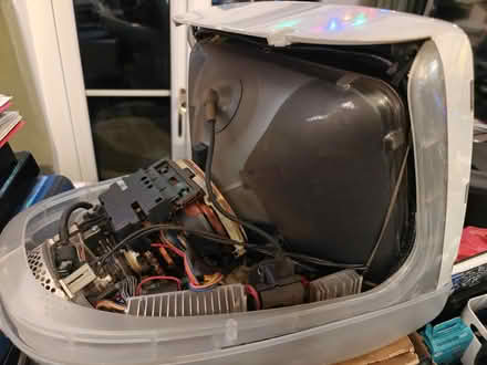 Photo of free CRT from iMac G3 (Hampreston BH22) #2