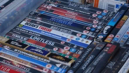 Photo of books and DVD's (BN41) #3
