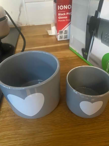 Photo of free Ceramic heart containers (Witney OX28) #1