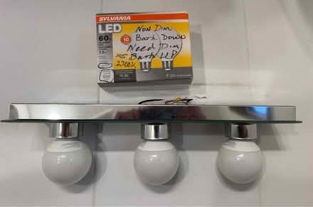 Photo of free Bathroom vanity light fixture (Park Ridge) #2