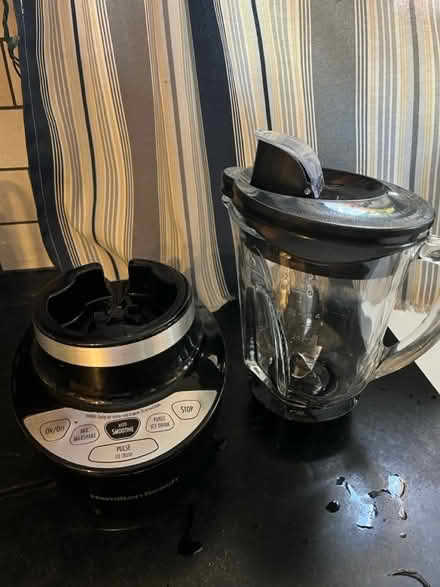 Photo of free 5 cup blender (Somerville, Spring Hill) #1