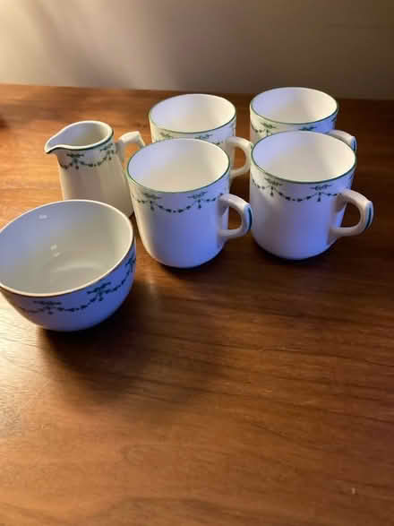 Photo of free Small coffee set (Howhlill Quarries HG2) #1
