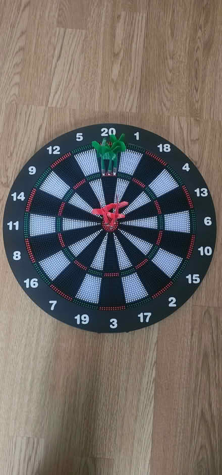 Photo of free Kids dartboard (Oxmoor PE29) #1