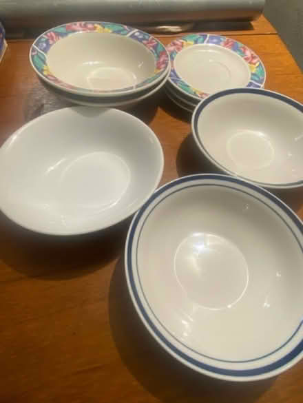 Photo of free Selection of bowls and side plates (South Woodford E18) #1