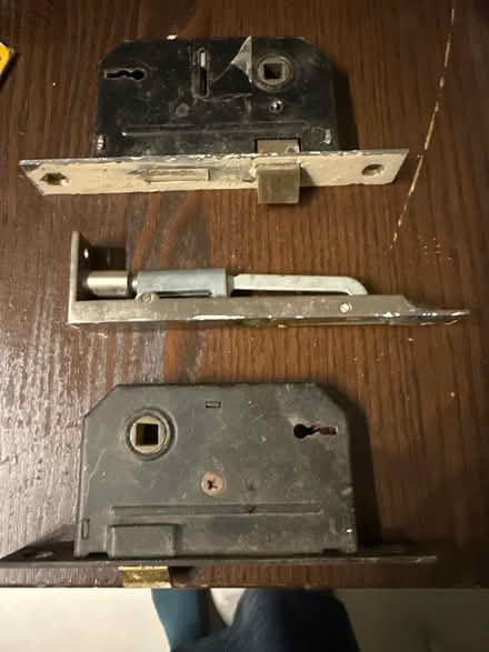 Photo of free Door locks (Kennington) #1